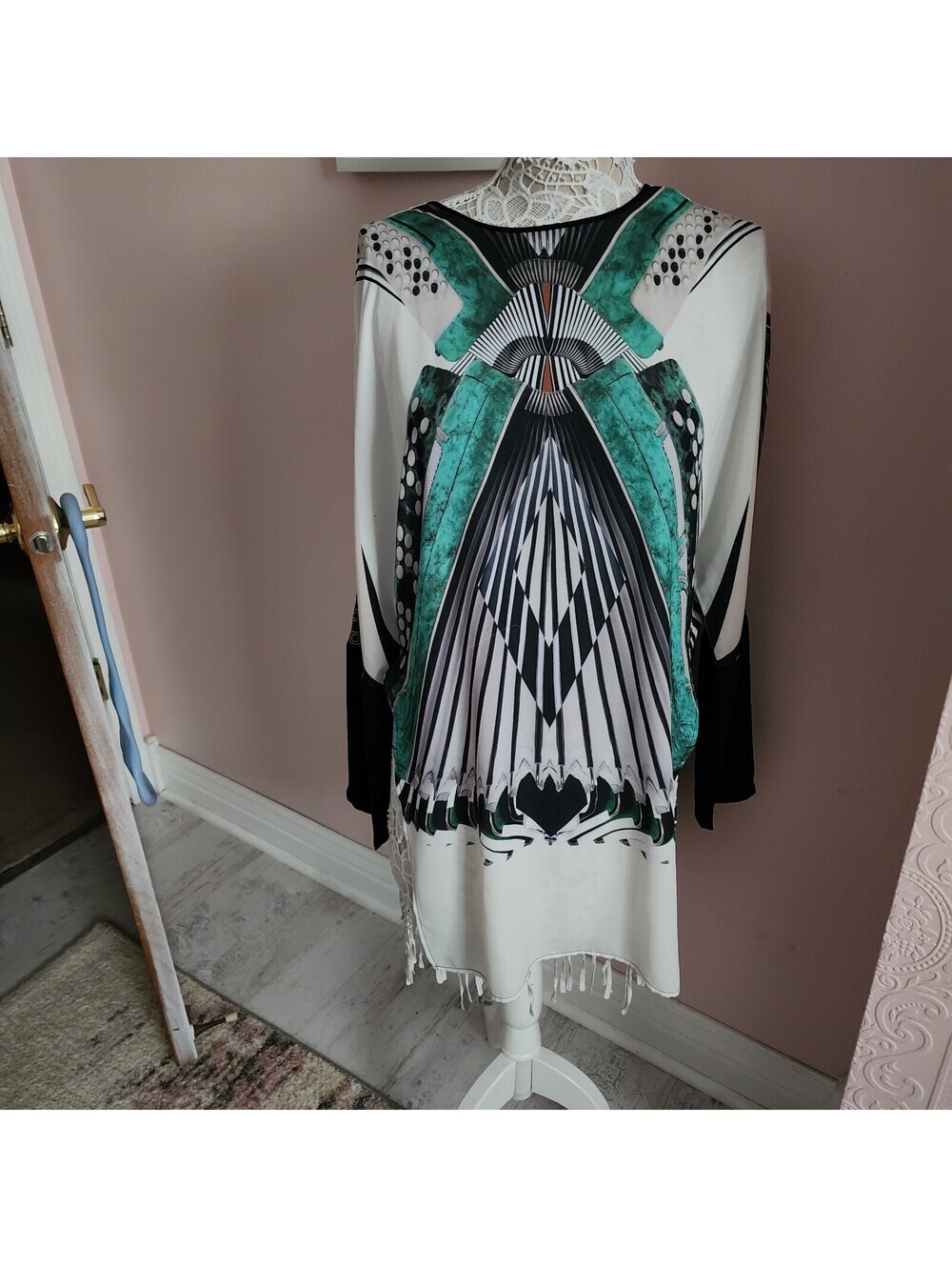 Clover Canyon Geometric Tunic Blouse Women's Medium Art Print Long Sleeve Top
